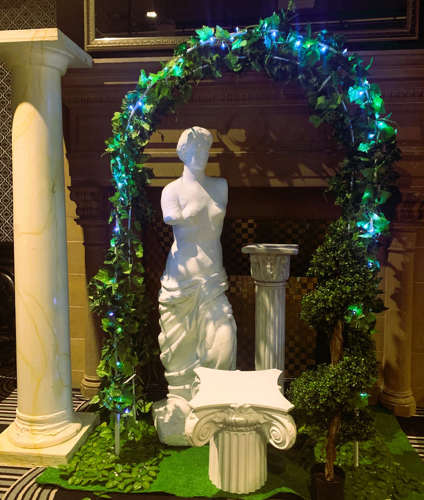 Gatsby Garden - Prop For Hire